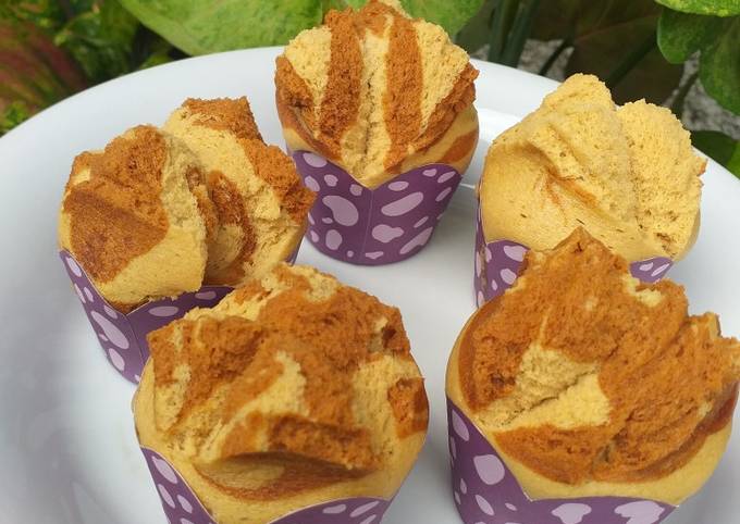 Resep Bolu Kukus Gula Palem Simpel, Enak Banget