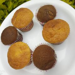 A picture of Vanilla cake 2.