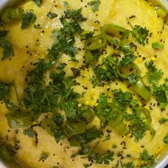 A picture of Khaman.