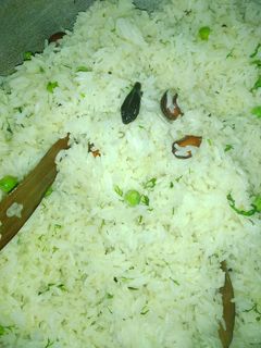 मटर पुलाव (Matar pulav recipe in Hindi) रेसिपी मुख्य फोटो