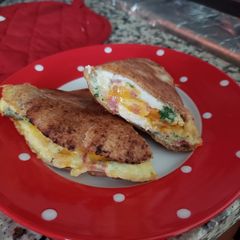 Egg 🥚 with tortilla A picture of Egg 🥚 with tortilla.
