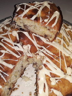 Una foto de Torta matera 2 chocolates y nueces 😍😍😍