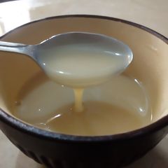 A picture of Condensed milk.
