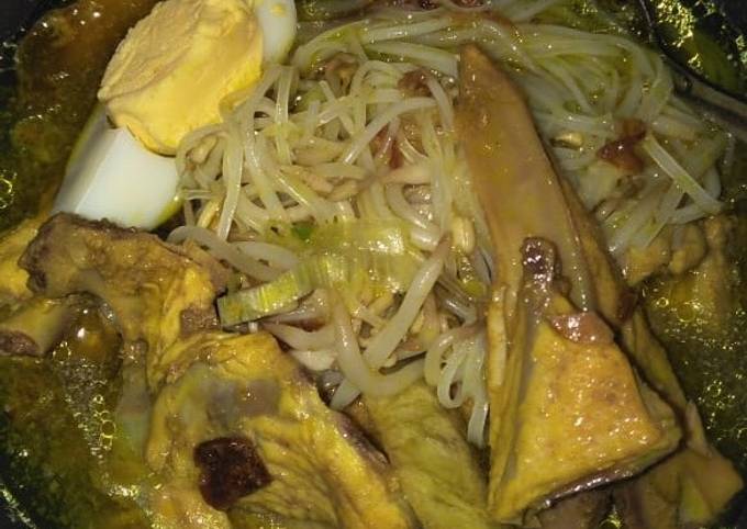 Soto Tulang Bening Sederhana Rasa Memukaau