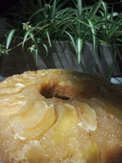 Una foto de Tarta invertida de manzana ♡