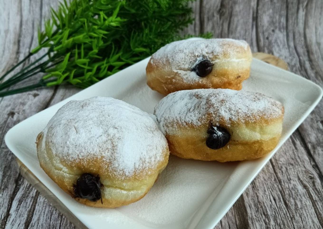 Bomboloni Tangzhong isi Coklat