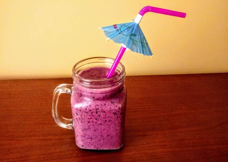 Smoothie de arándanos y frambuesas de mami