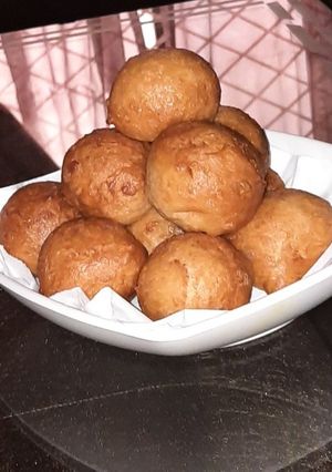 A picture of Puff-puff.