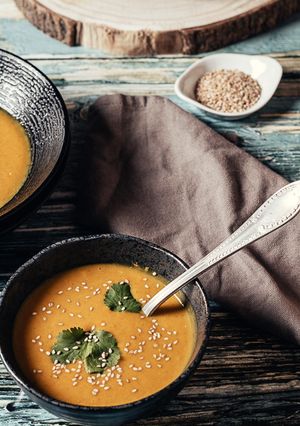 Une photo de Soupe orientale aux carottes rôties