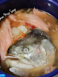 Foto resep Salmon Head Miso Soup
