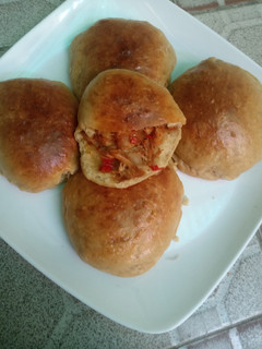 A picture of Chicken bread.