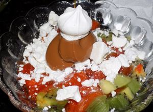 Una foto de Postre con frutas para todos