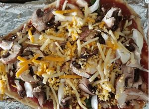 Foto de Pizza de pão naan vegan