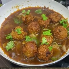 A picture of Crunchy Maggi kofta.