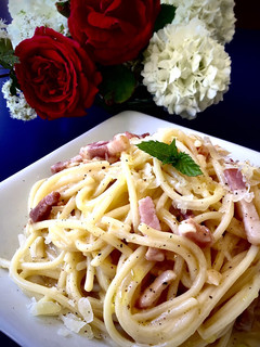 Una foto de Spaghetti carbonara