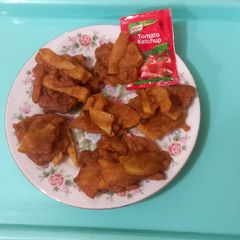 Aloo k pakoray A picture of Aloo k pakoray.