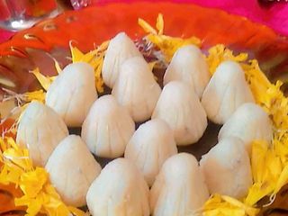 होममेड मावा मोदक