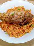 Roasted turkey legs with macaroni