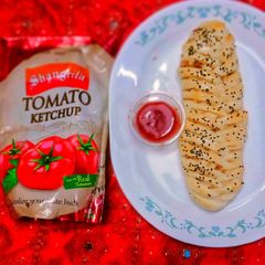 A picture of Chicken bread.