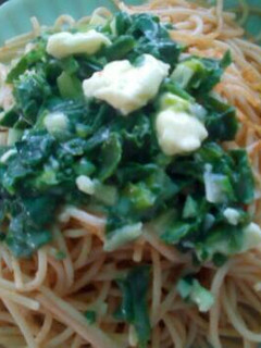 Una foto de Pasta con espinacas