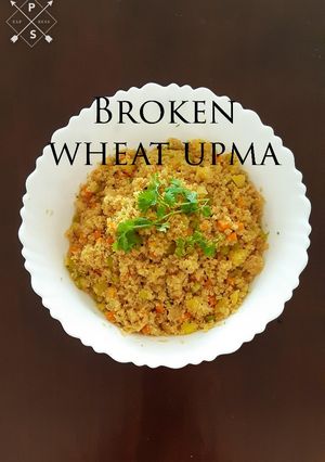 A picture of Broken Wheat Upma.