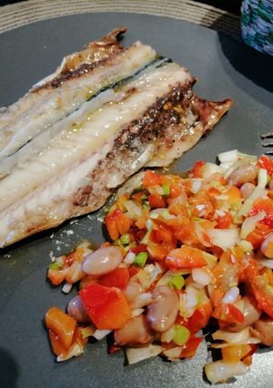Foto principal de Ensalada de alubias y pimiento