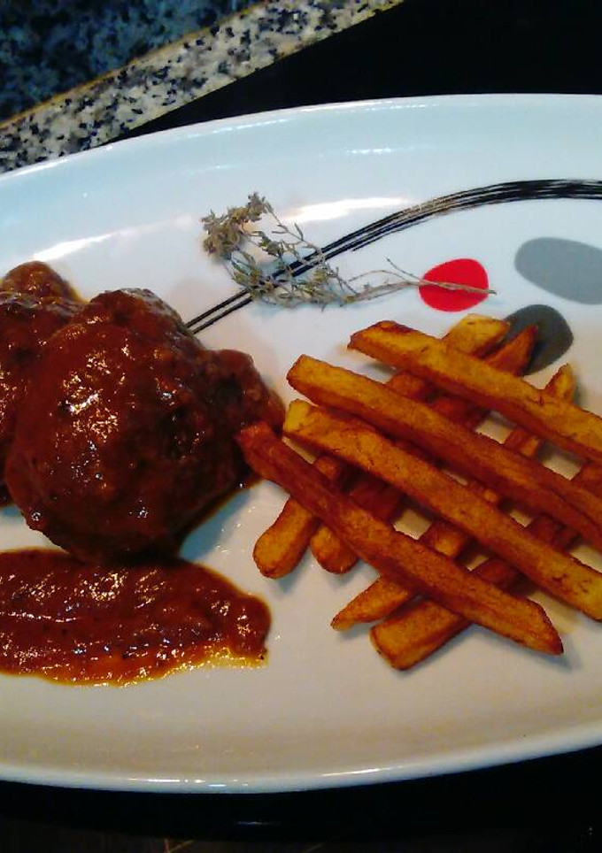 Una foto de Carrilleras de cerdo, sin hueso al vino tinto