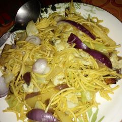 A picture of Special Egg Chowmein.