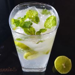 A picture of Lemon mojito.