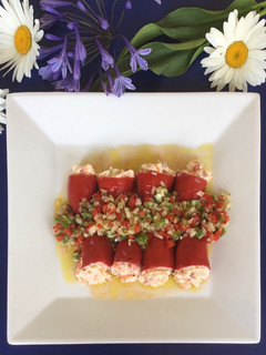 Una foto de Pimientos rellenos de marisco