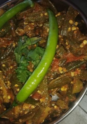 मसाला भिड़ी(bhindi masala recipe in hindi) रेसिपी मुख्य फोटो