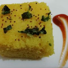 A picture of Dhokla.
