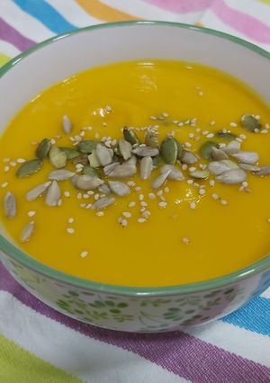 Foto principal de Puré de calabaza con zanahoria y semillas🥕🥕