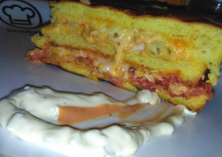 Recipe of Ultimate Gaint sweet and spicy sandwich