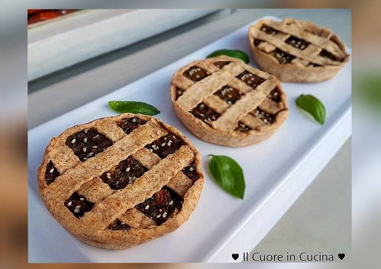 Recipe of Perfect Crostatine salate alle melanzane