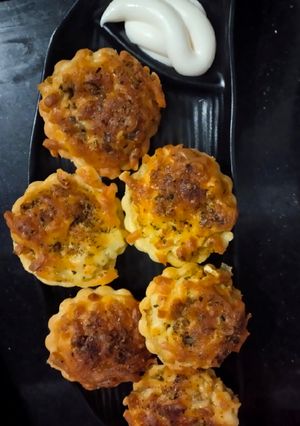 A picture of Chicken cheese tart recipe.