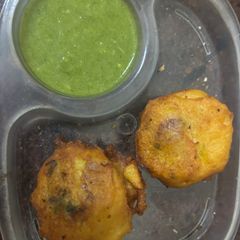 A picture of Alu bada.