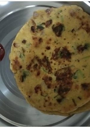 बेसन का चीला (besan ka cheela recipe in Hindi) रेसिपी मुख्य फोटो