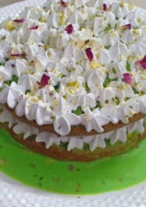 A picture of Pistachio Milk Cake.