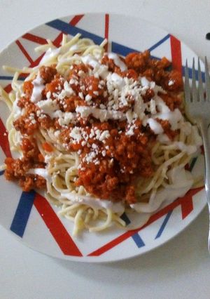Una foto de Espagueti estilo boloñesa 🍝