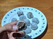 Una foto de trufas de nueces