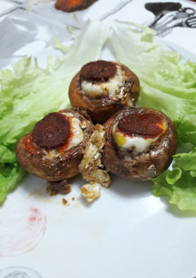 Una foto de Champiñones rellenos al horno