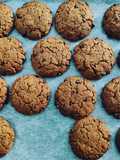 Biscotti al caffè con gocce di cioccolato