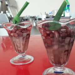 รูปของ Es Barnebon (kacang merah) simple