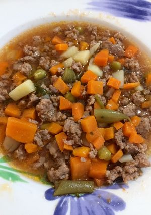 Una foto de Picadillo de carne de res 😋