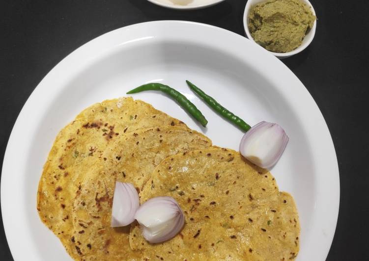 How to Prepare Homemade Masala Bhakri