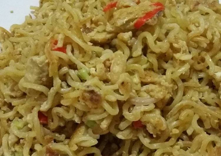 Resep Mie Goreng Telur yang Enak Banget