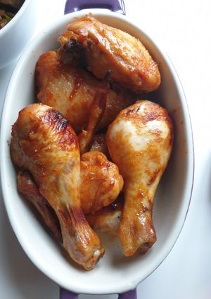 Hình của món Gà nướng sốt cay.