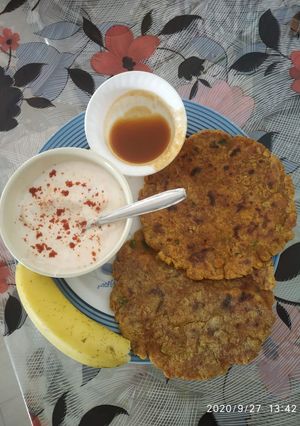 A picture of Banana paratha.