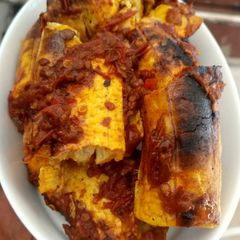 A picture of Bole with pepper sauce.